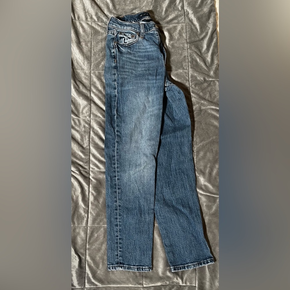 Aeropostale Women's Straight Jeans in Blue